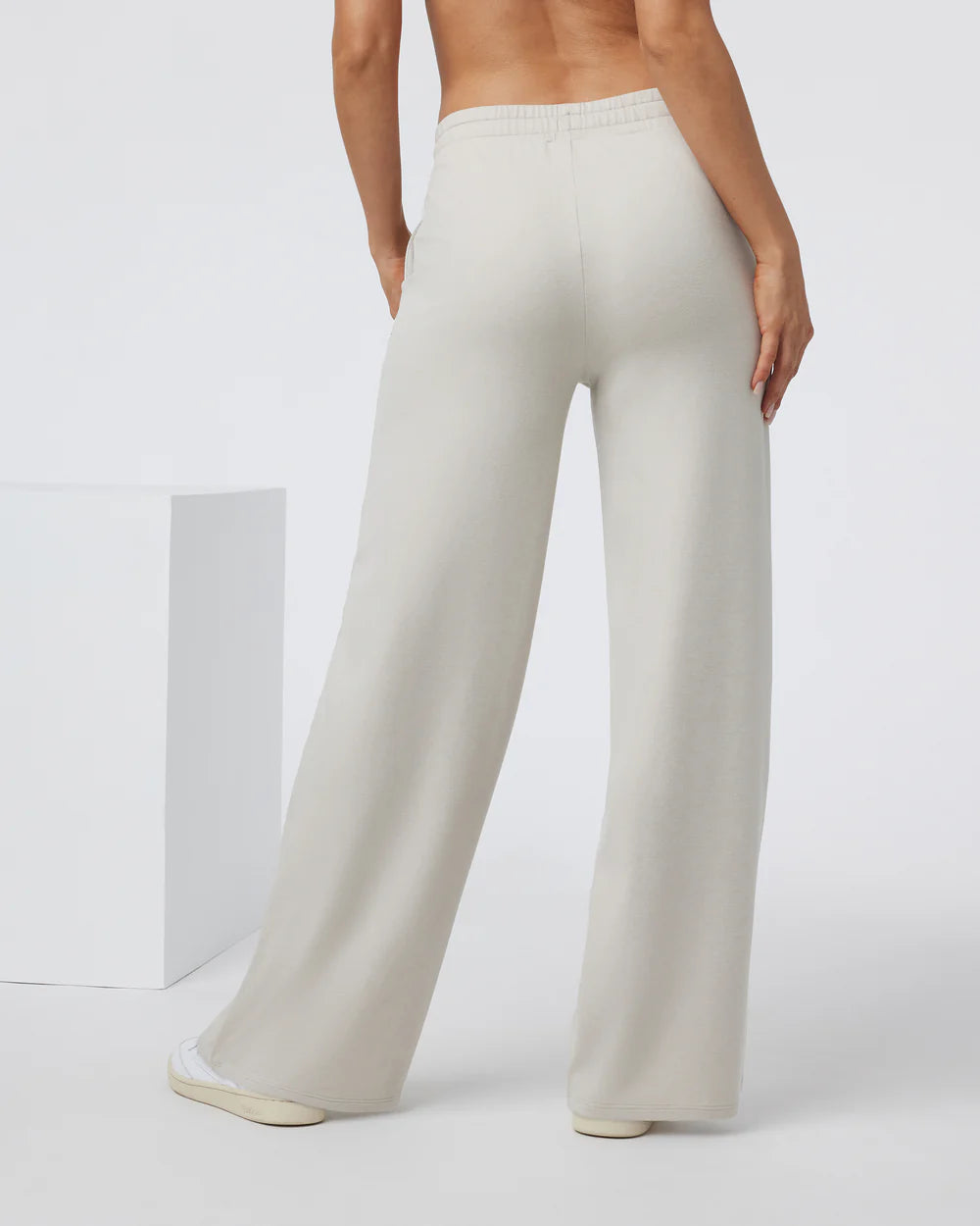 Halo Essential Wideleg Pant