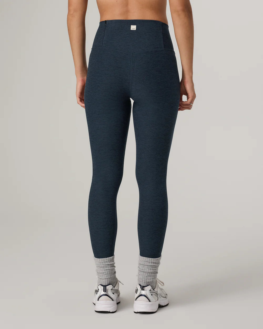 Clean Elevation Legging-Short