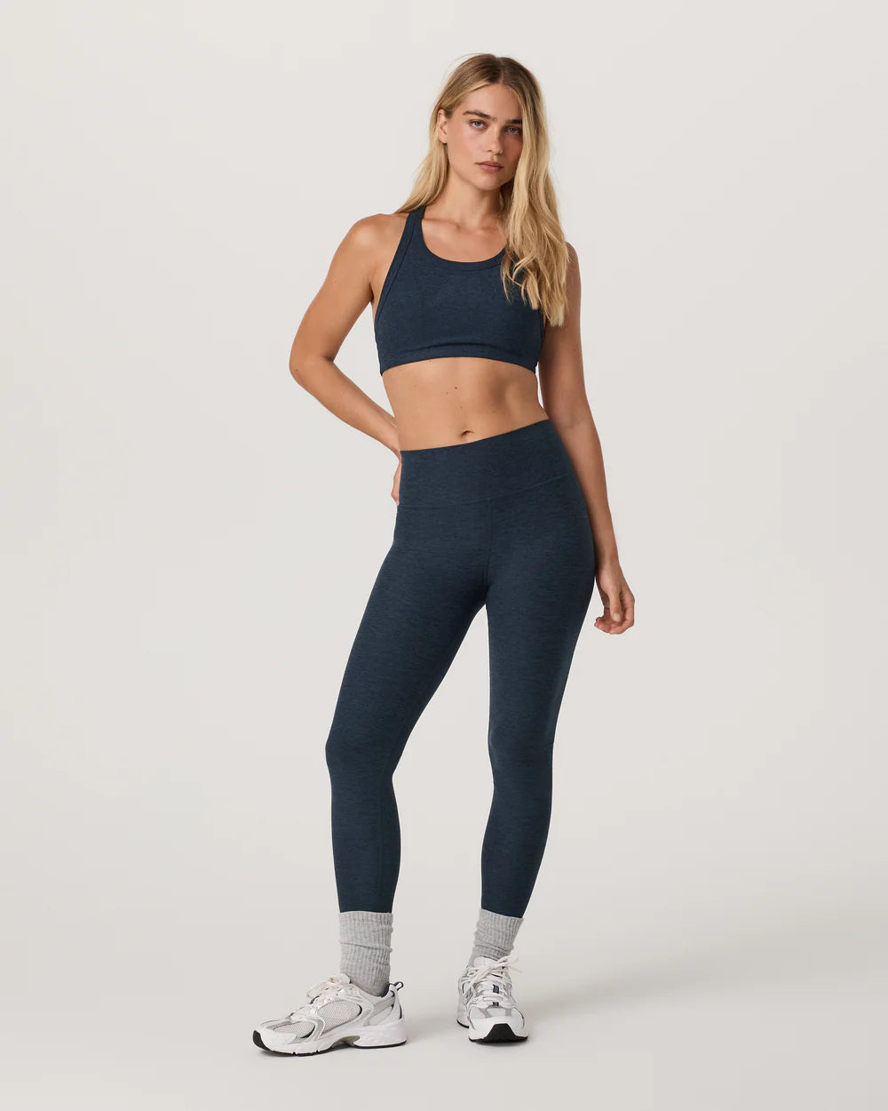 Clean Elevation Legging