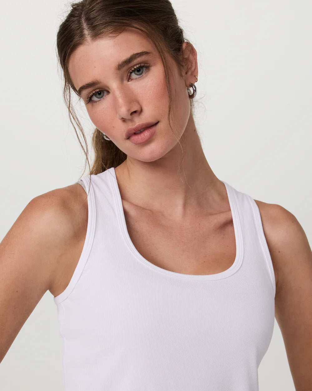 Pose Layering Tank