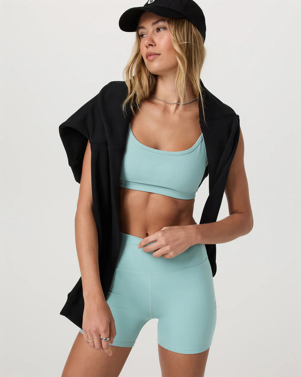 Vuori AllTheFeels? Short 4