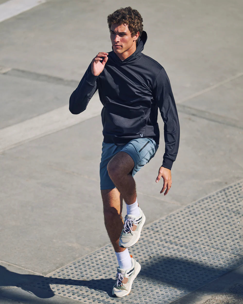 Sunday Performance Short 8