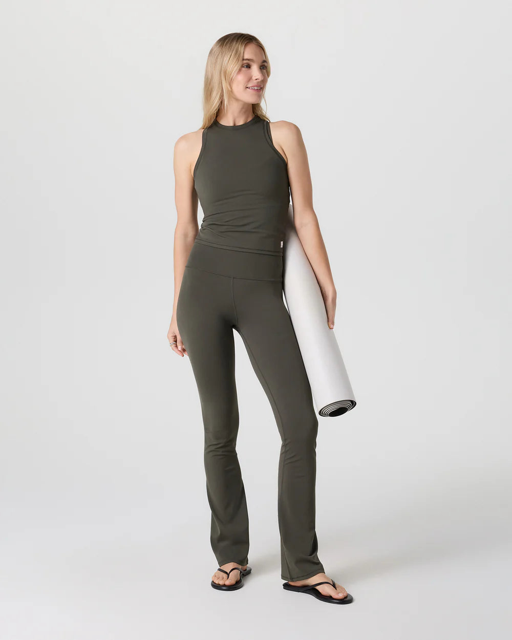 Vuori AllTheFeels? Slim Flare - Short